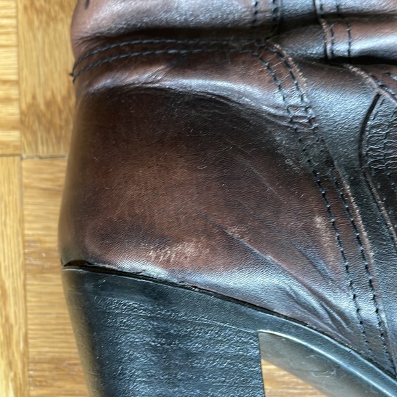 Heeled riding boots - Picture 6 of 9